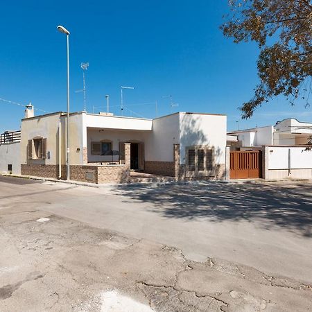 Villino Vanessa By Barbarhouse Torre Lapillo Exterior foto
